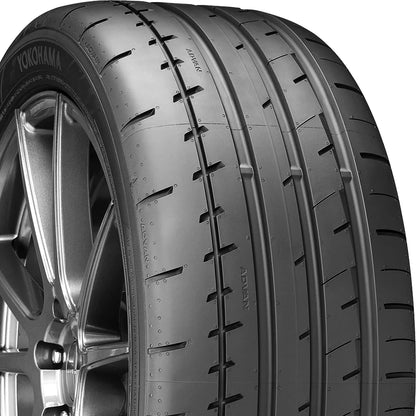 Yokohama Advan Apex V601 UHP 245/40R19 98Y XL Passenger Tire